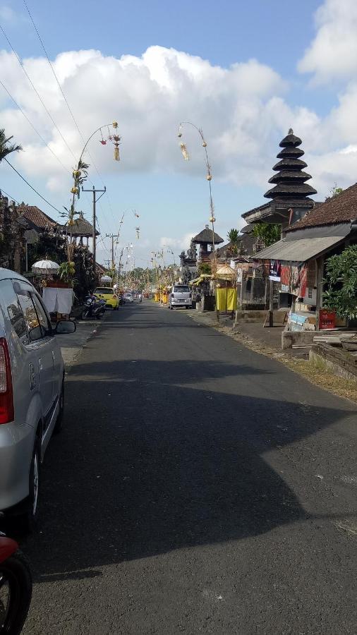 Dina Home Stay At Desa Wisata Wongayagede จาตีลูวีห์ ภายนอก รูปภาพ